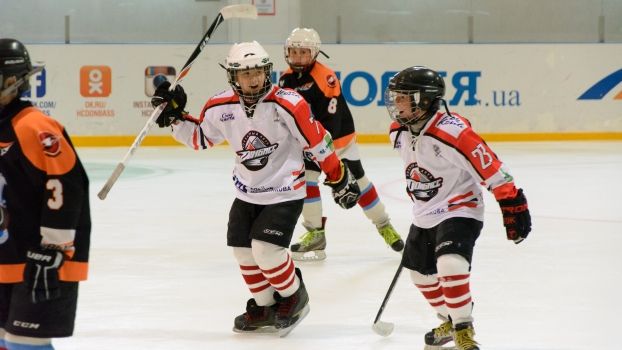 В фокусе второй день турнира Супер-Контик Junior Hockey Cup