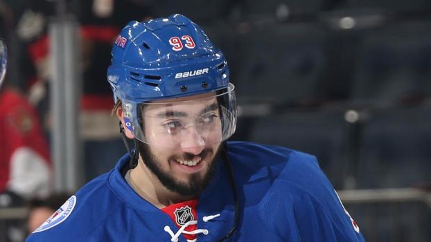 НХЛ: Рейнджерс заключил контракт с Зибанежадом