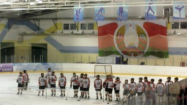 Донбасс 2003 разобрался с Олимпом-2011