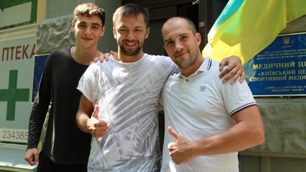 Игроки Донбасса прошли медосмотр