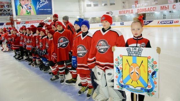 Детская хоккейная лига торжественно открыта