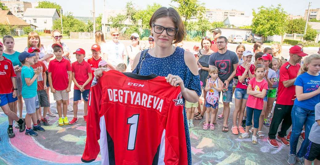 Стань хоккейным экспертом и проверь свою удачу