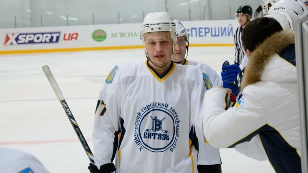 Павел Большаков: Одни борются, другие сидят