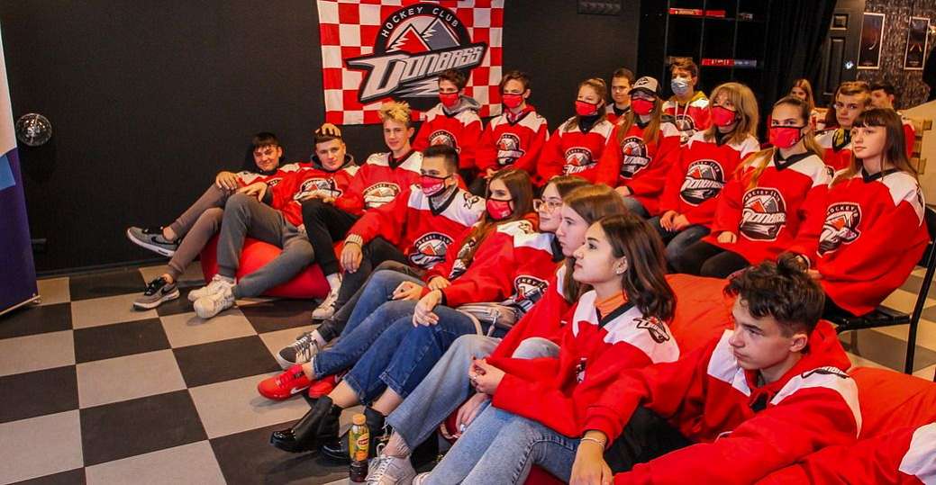 «Мариуполь» – «Донбасс»: как болели юные фанаты Дружковки