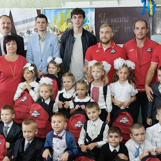 Костянтинівська школа №6 відзначає 35-річний ювілей