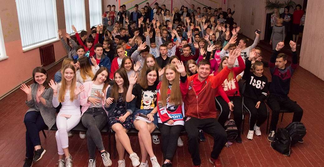 Три фан-ячейки ХК «Донбасс» открылись в Константиновке