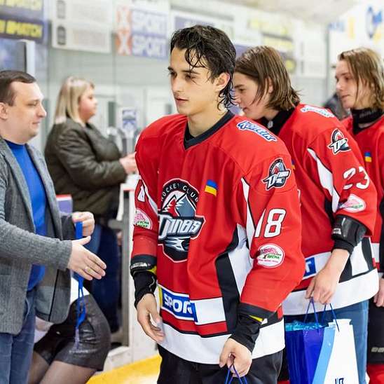 Завершился Junior Hockey Cup: самые яркие моменты пребывания хоккеистов на Донетчине