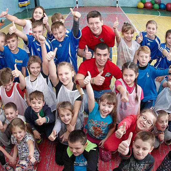 Алексей Ворона и Александр Влад посетили школу в Константиновке